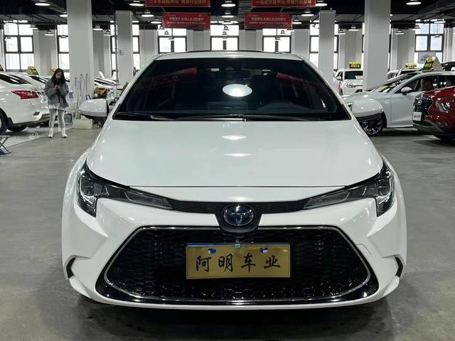 Toyota Corolla 2022, фото 2