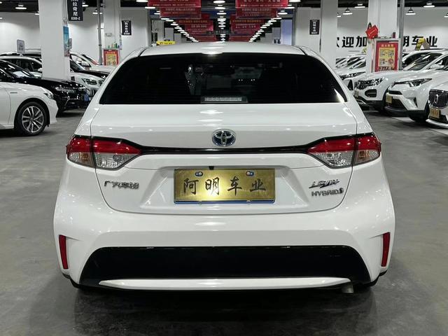 Toyota Corolla 2022, фото 8