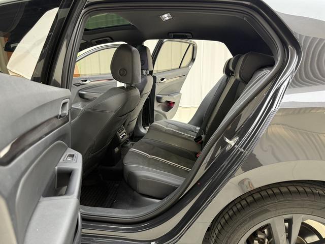 Volkswagen Golf 2021, фото 5