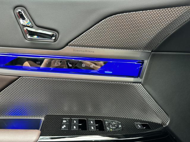 BMW 7 2023, фото 14