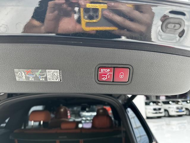 Mercedes-Benz GLC 2023, фото 8