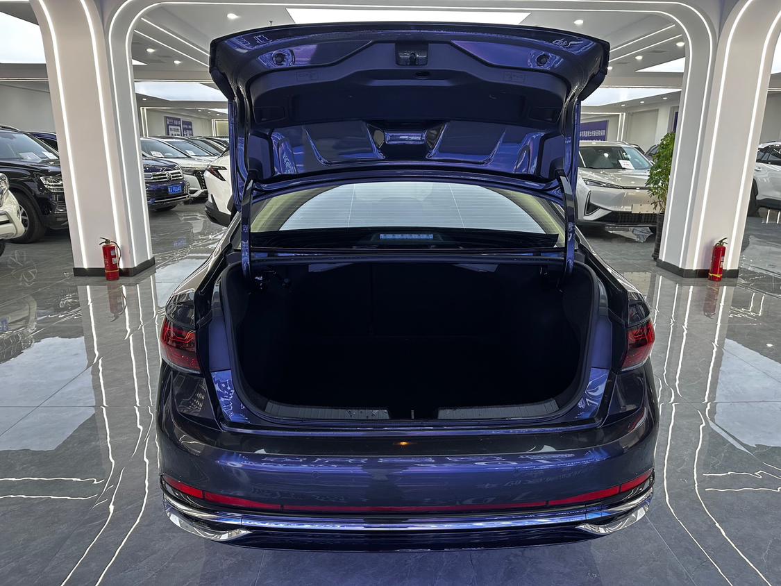Volkswagen Jetta 2023, фото 14