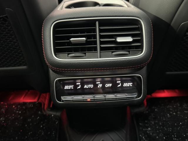 Mercedes-Benz GLE 2024, фото 16