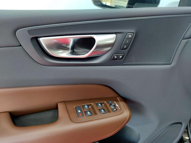 Volvo XC60 2025, фото 16