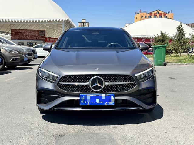 Mercedes-Benz A-Class 2023, фото 2