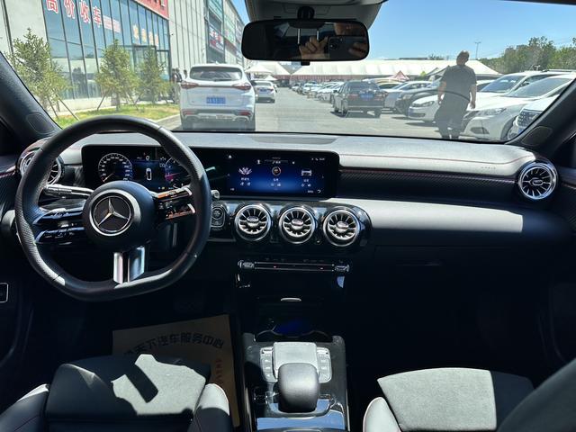 Mercedes-Benz A-Class 2023, фото 5
