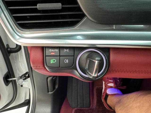 Porsche Panamera 2023, фото 8