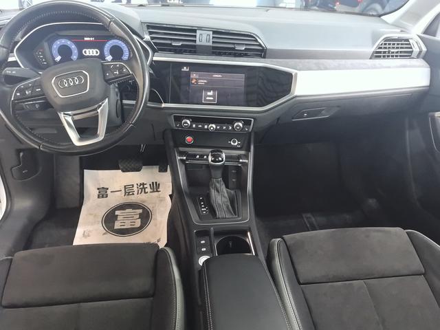 Audi Q3 2021, фото 8