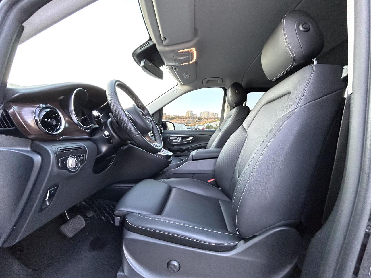 Mercedes-Benz V-Class 2022, фото 4
