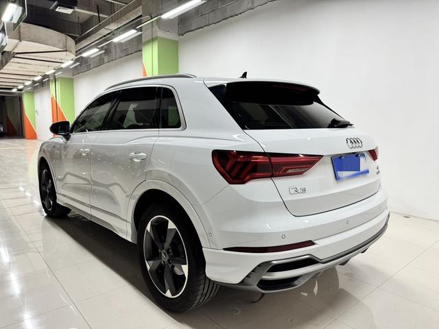 Audi Q3 2021, фото 15
