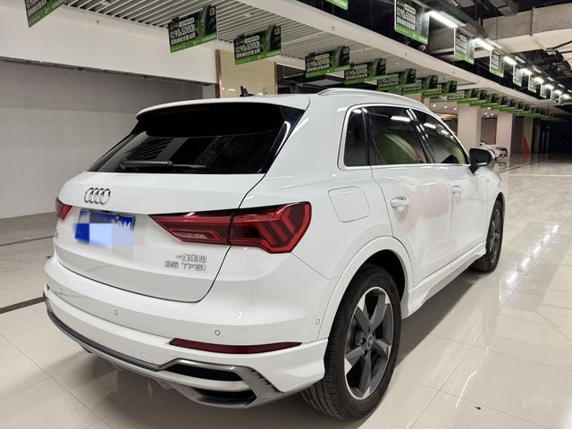 Audi Q3 2021, фото 17