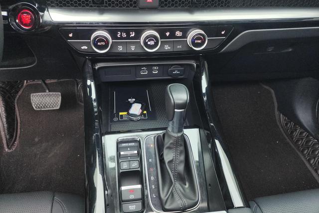Honda CR-V 2023, фото 16