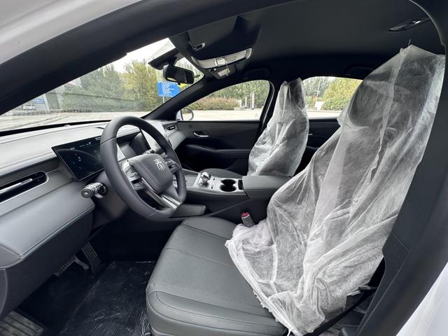 BYD Qin PLUS 2025, фото 7