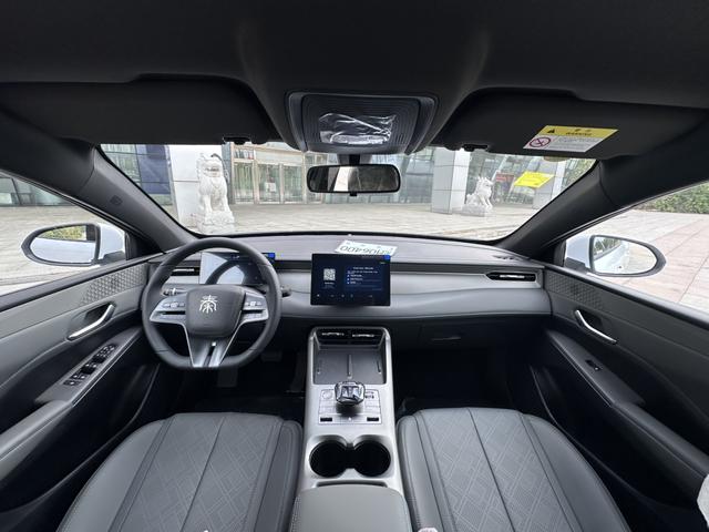 BYD Qin PLUS 2025, фото 16
