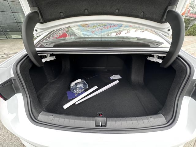 BYD Qin PLUS 2025, фото 17