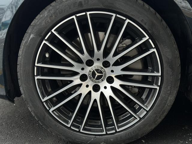 Mercedes-Benz C-Class 2023, фото 12