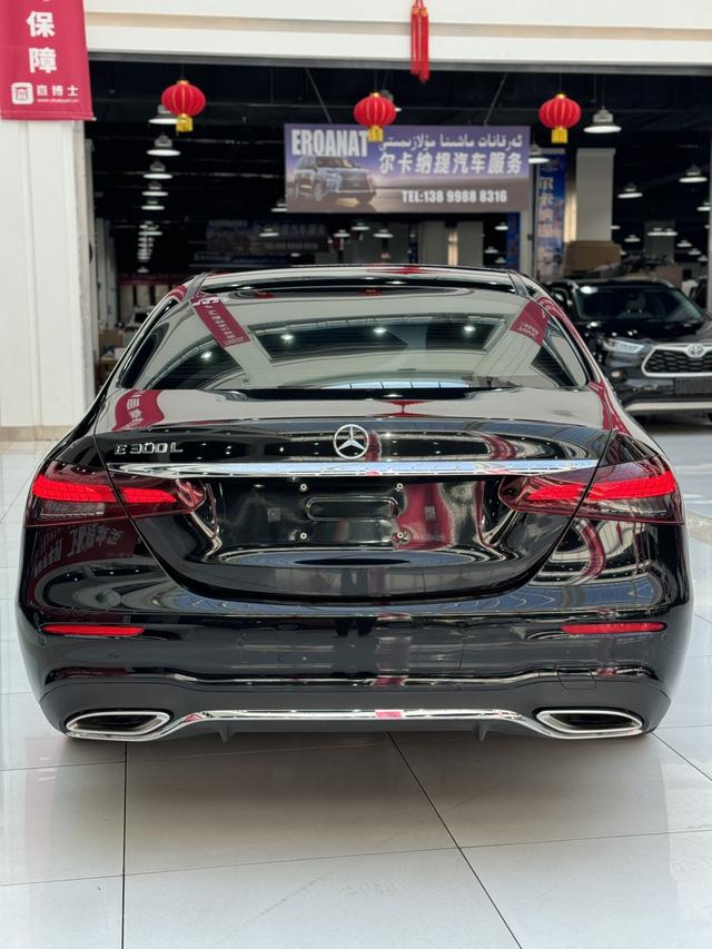 Mercedes-Benz E-Class 2023, фото 14