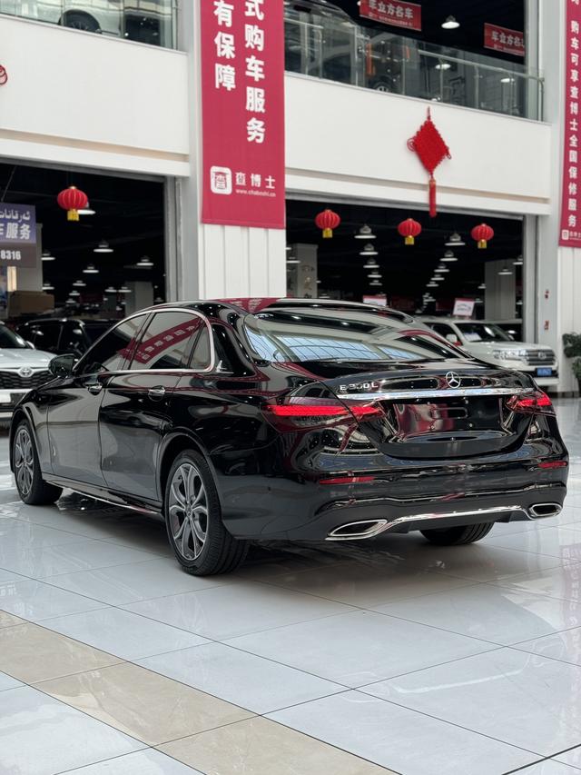 Mercedes-Benz E-Class 2023, фото 15