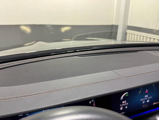 Mercedes-Benz E-Class 2021, фото 17