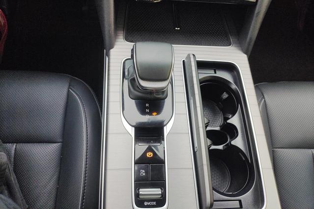 Hongqi HS7 2024, фото 15