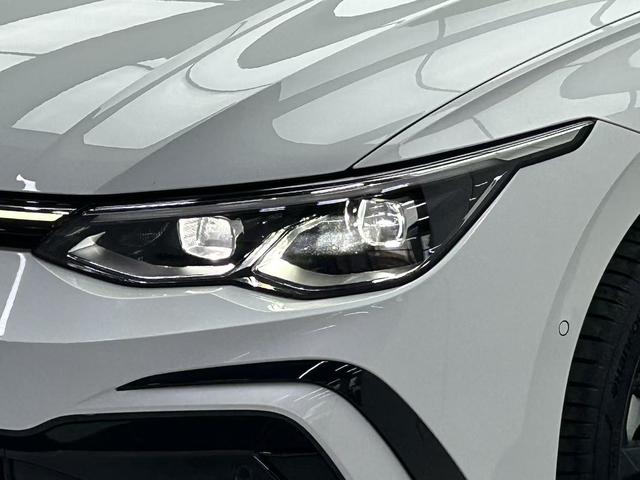 Volkswagen Golf 2023, фото 7