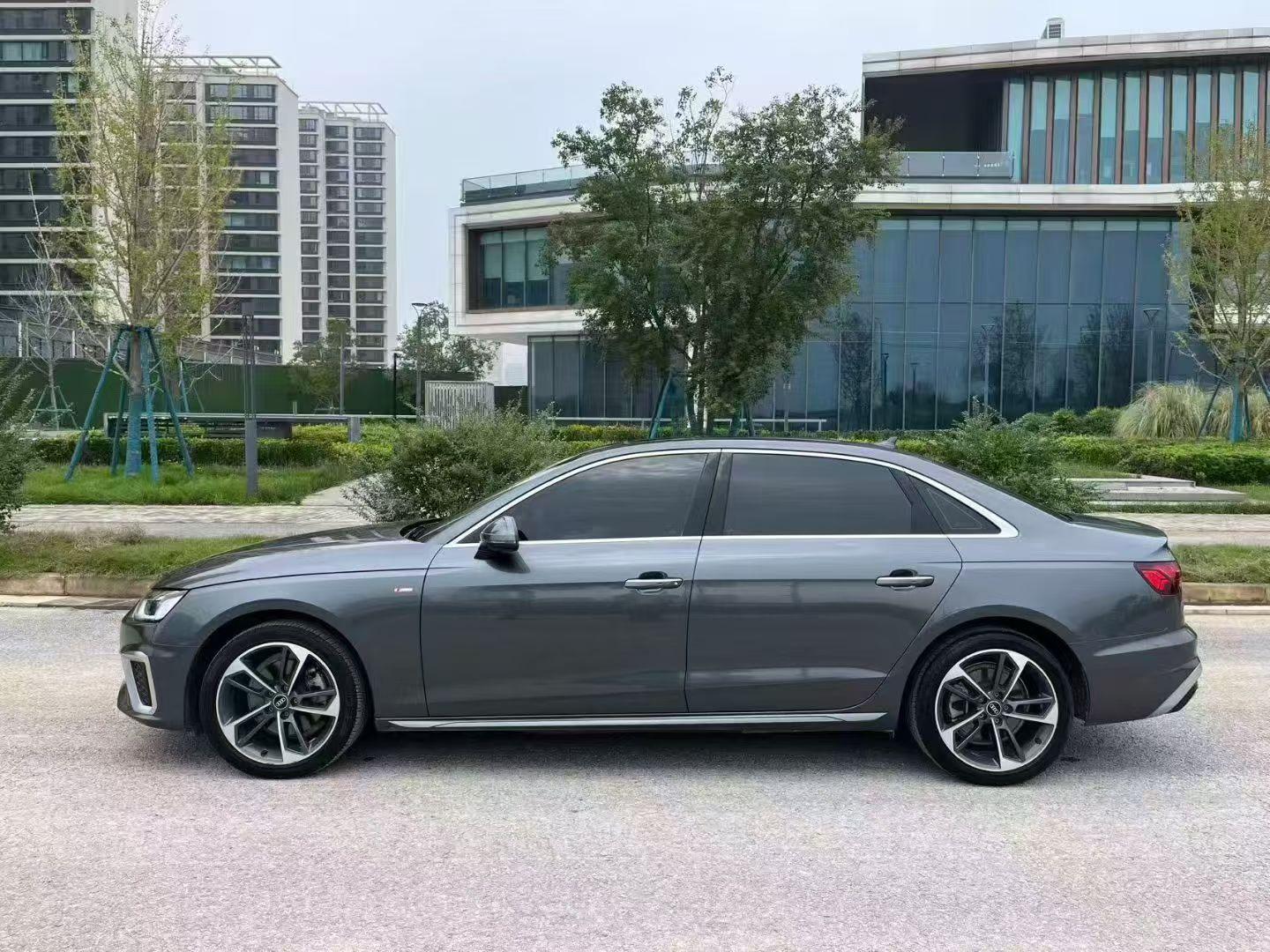 Audi A4L 2023, фото 8