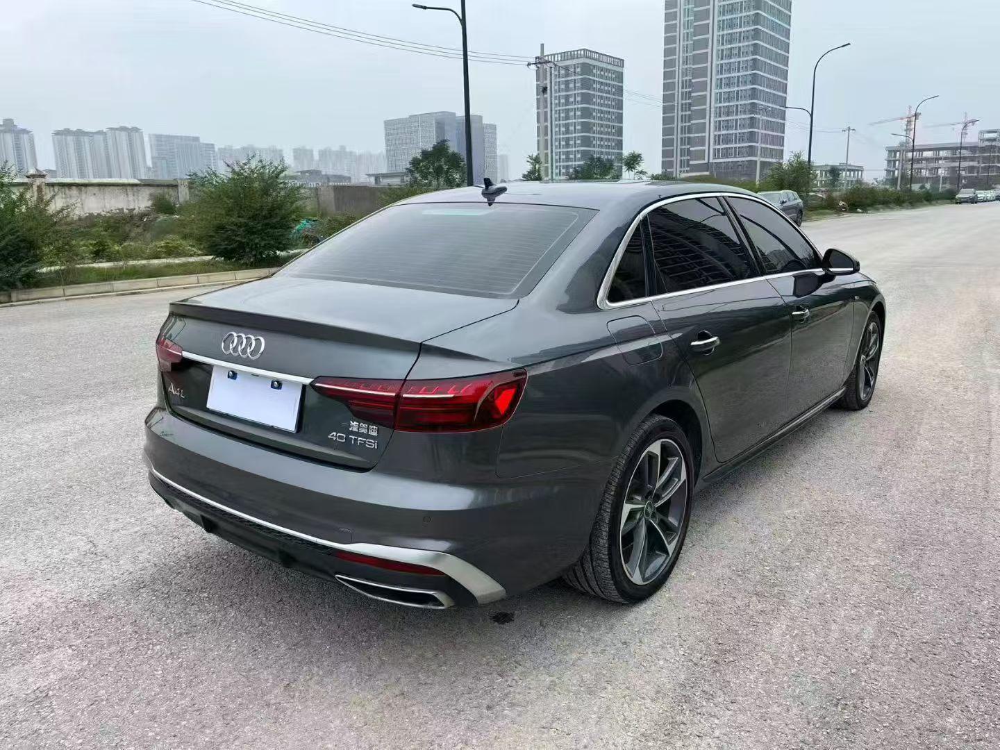 Audi A4L 2023, фото 9