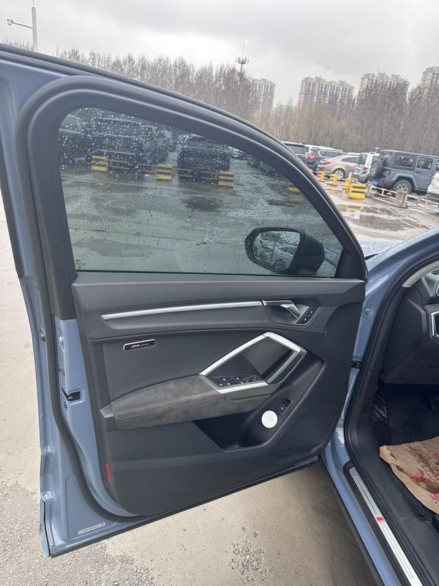 Audi Q3 Sportback 2022, фото 16