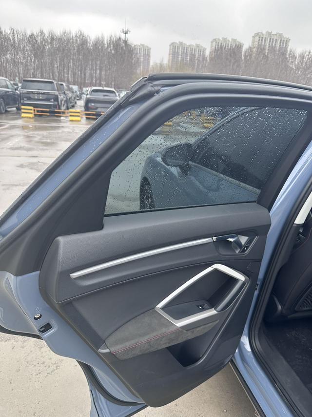 Audi Q3 Sportback 2022, фото 17