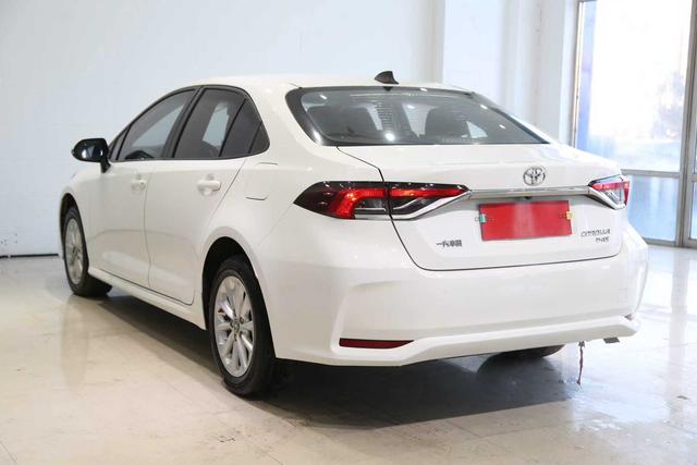 Toyota Corolla 2021, фото 8