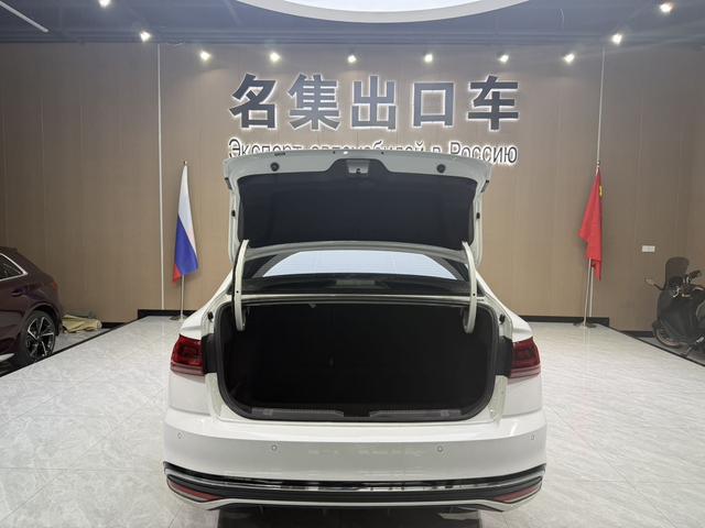 Volkswagen Bora 2023, фото 13