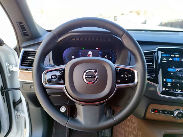 Volvo XC90 2024, фото 12