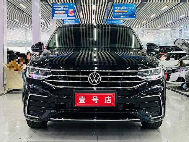 Volkswagen Tiguan 2022, фото 2