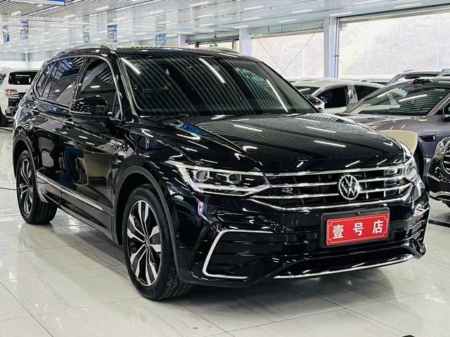 Volkswagen Tiguan 2022, фото 3