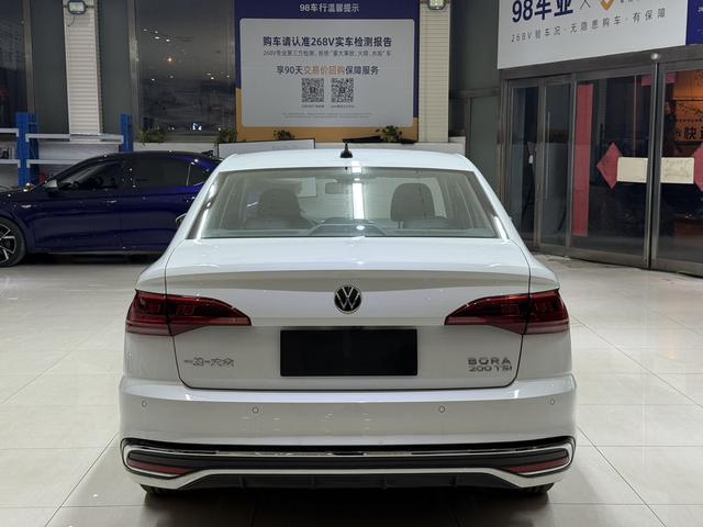 Volkswagen Bora 2023, фото 5