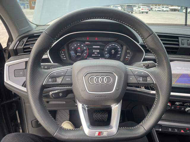Audi Q3 Sportback 2022, фото 14