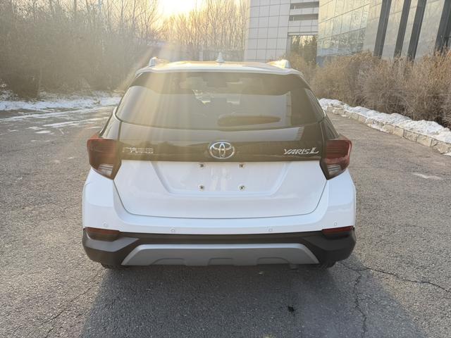 Toyota Yaris 2021, фото 5