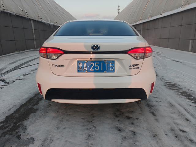 Toyota Corolla 2022, фото 5
