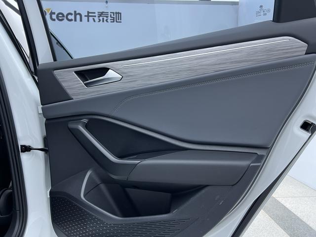 Volkswagen Jetta 2023, фото 15