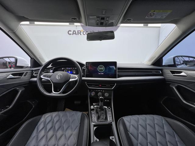 Volkswagen Jetta 2023, фото 17