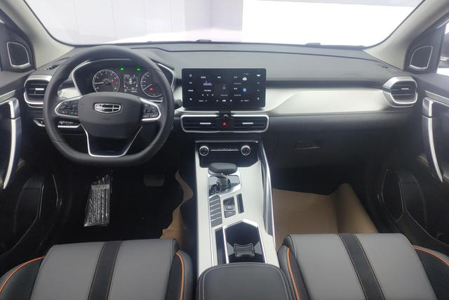 Geely Binyue 2024, фото 14