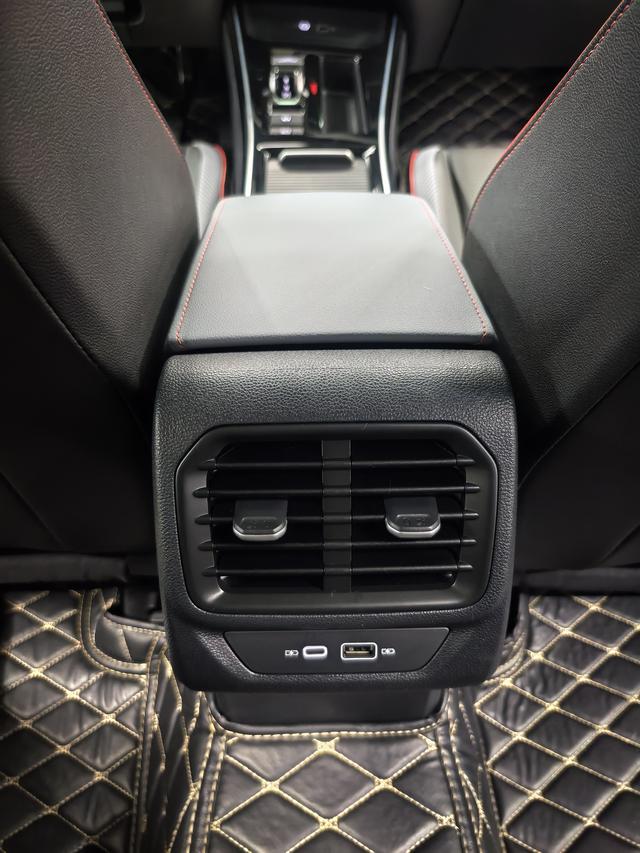 Volkswagen Lingdu 2023, фото 17