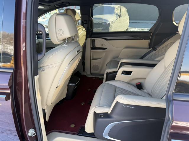 Buick GL8 2022, фото 14