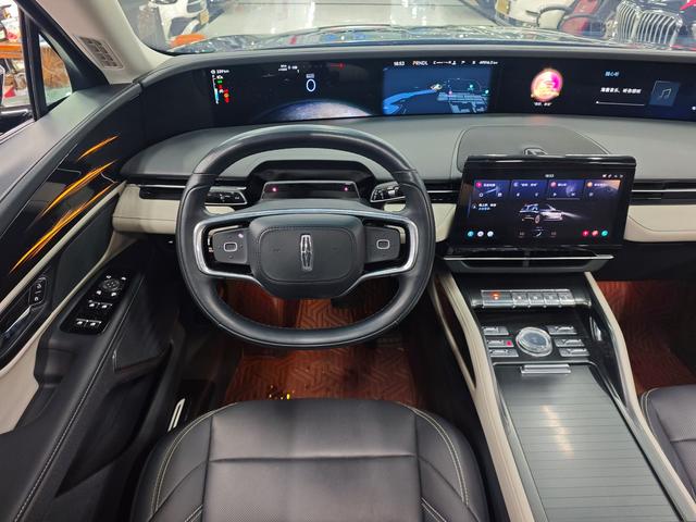 Lincoln Nautilus 2023, фото 4