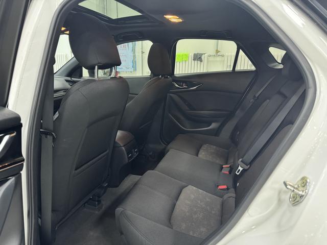 Mazda CX-4 2021, фото 15