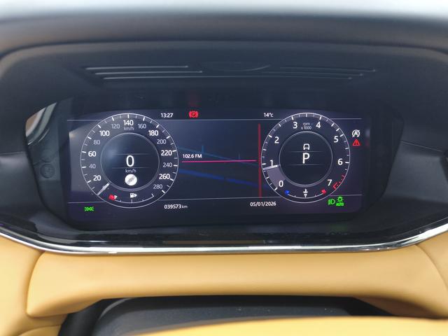 Land Rover Evoque 2021, фото 10