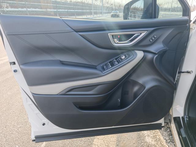 Subaru Forester 2022, фото 14