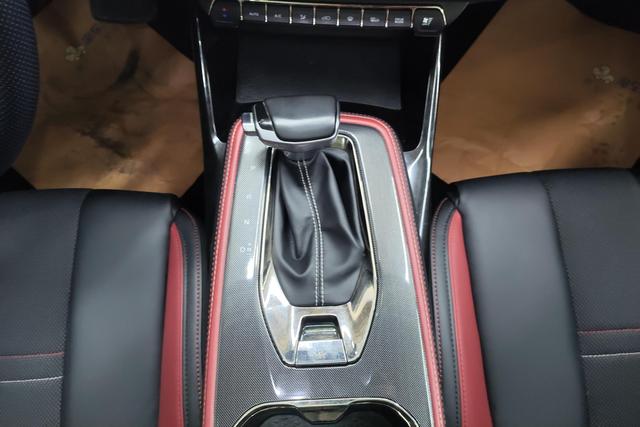 Changan Oushang X5 2021, фото 16