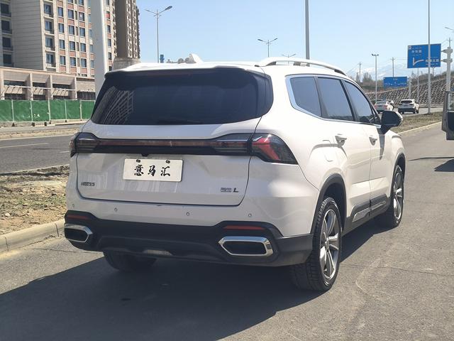 Geely Haoyue L 2024, фото 13