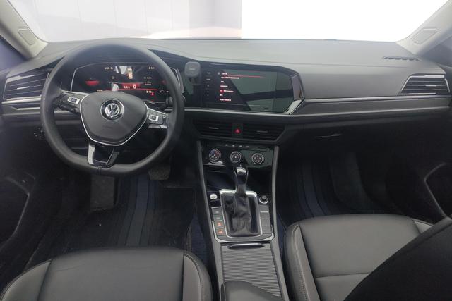 Volkswagen Jetta 2021, фото 14